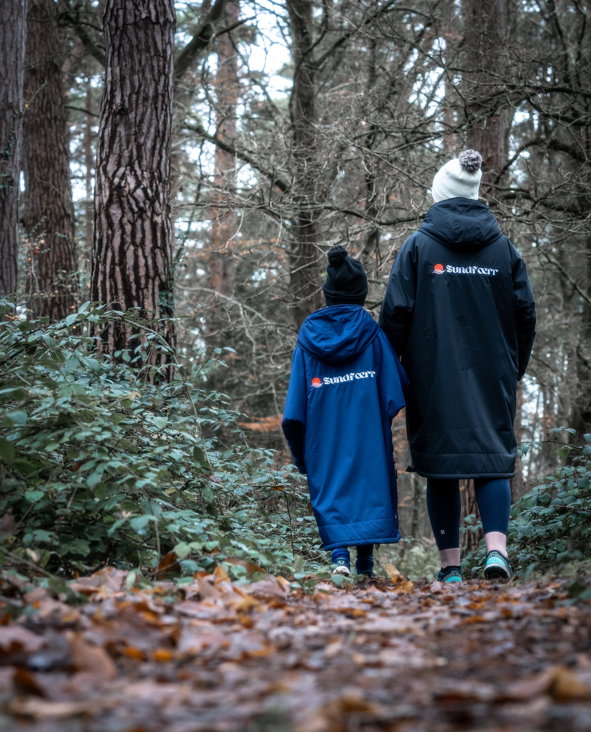 wild walks in a Sundfoerr change robe