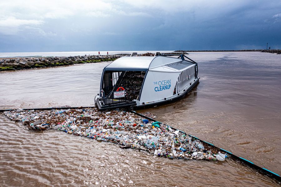 Clearing waste plastic from the ocean for a sustainable world